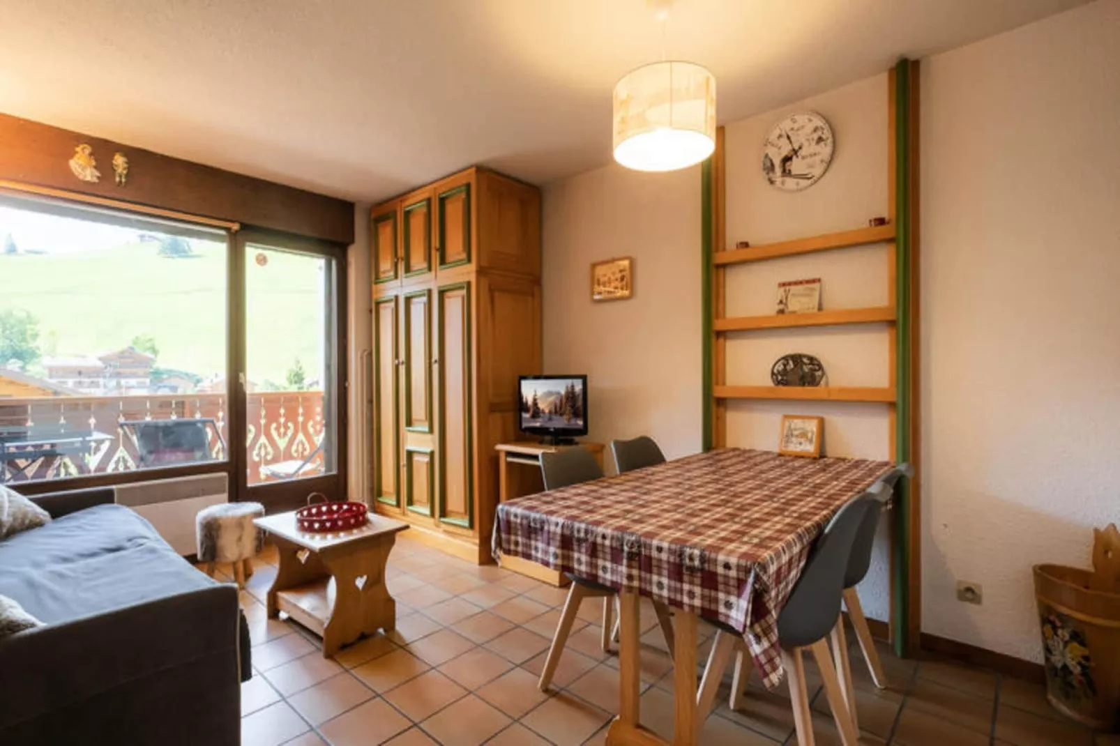 Résidence Domanial B-Buitenkant zomer