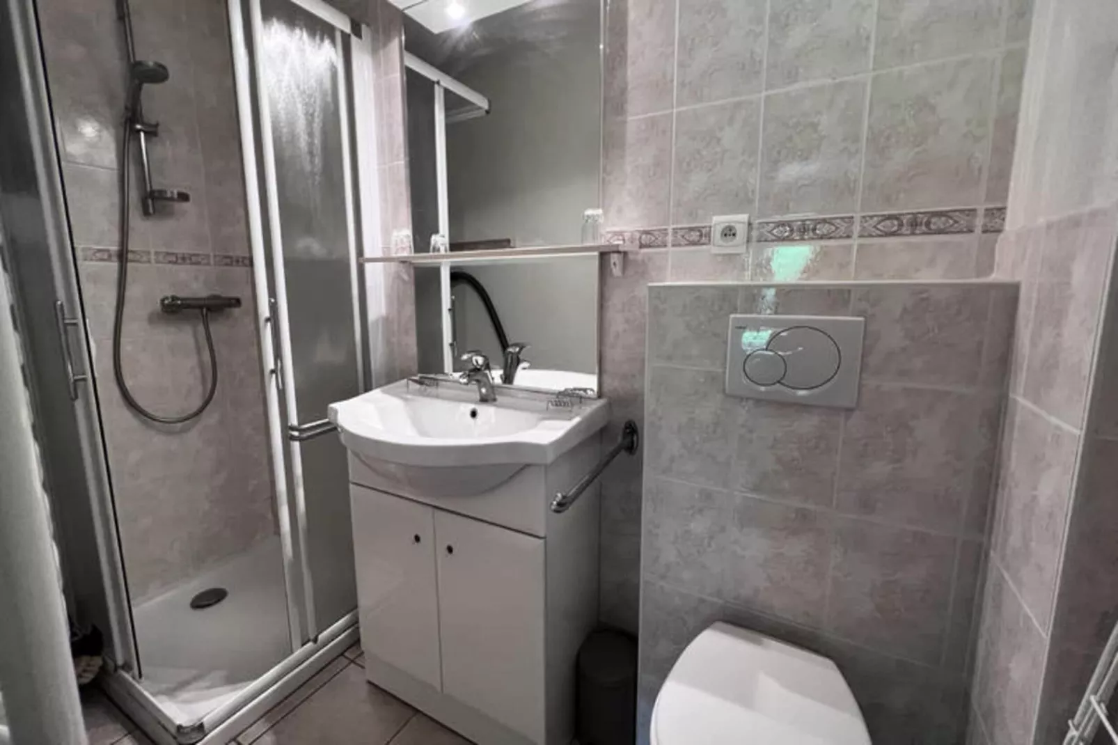 Studio à La Clusaz-Badkamer