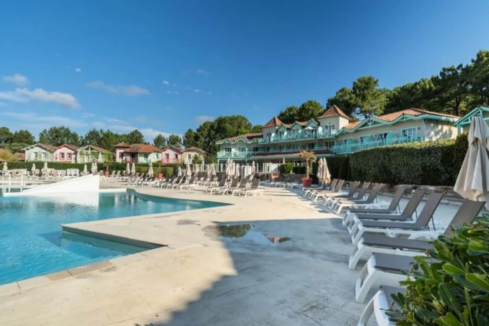 Résidence Pistes Du Soleil 15 / Ichiban-Buitenkant zomer