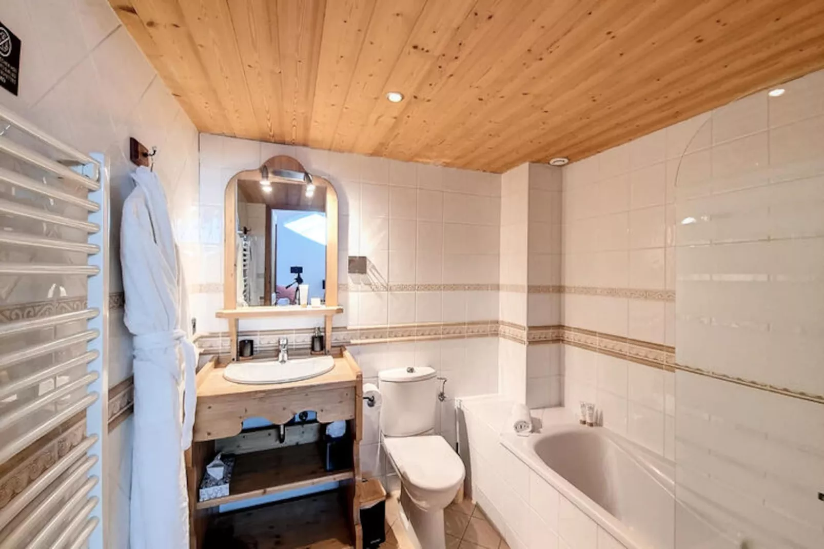 Appartements à Les Gets-Image-tags.