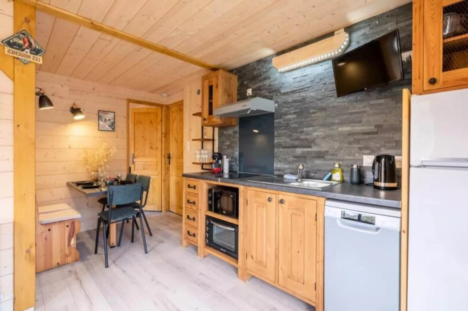 Résidence Les Houches Villages-Buitenkant zomer