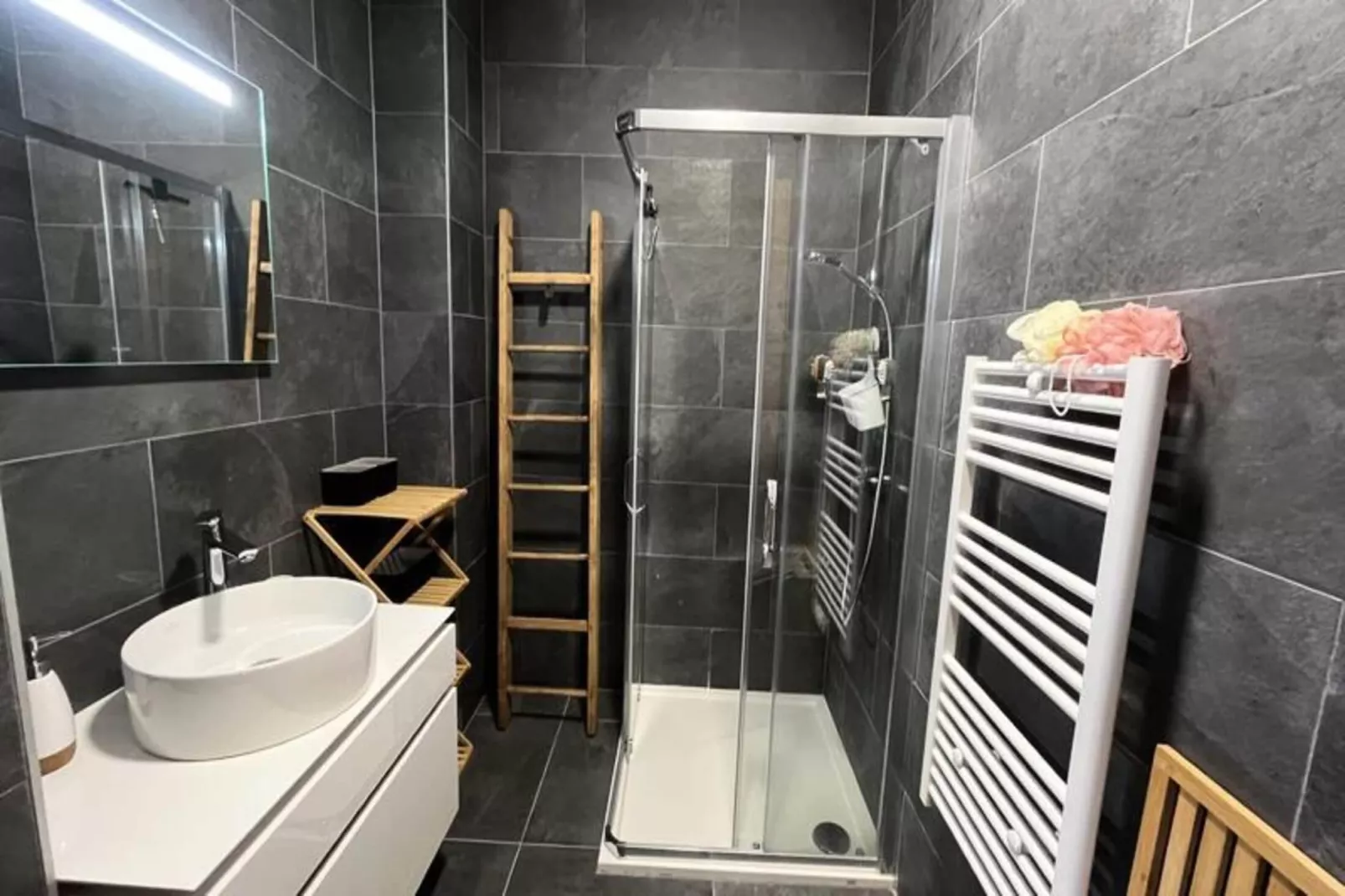 Résidence Alpujarra-Badkamer