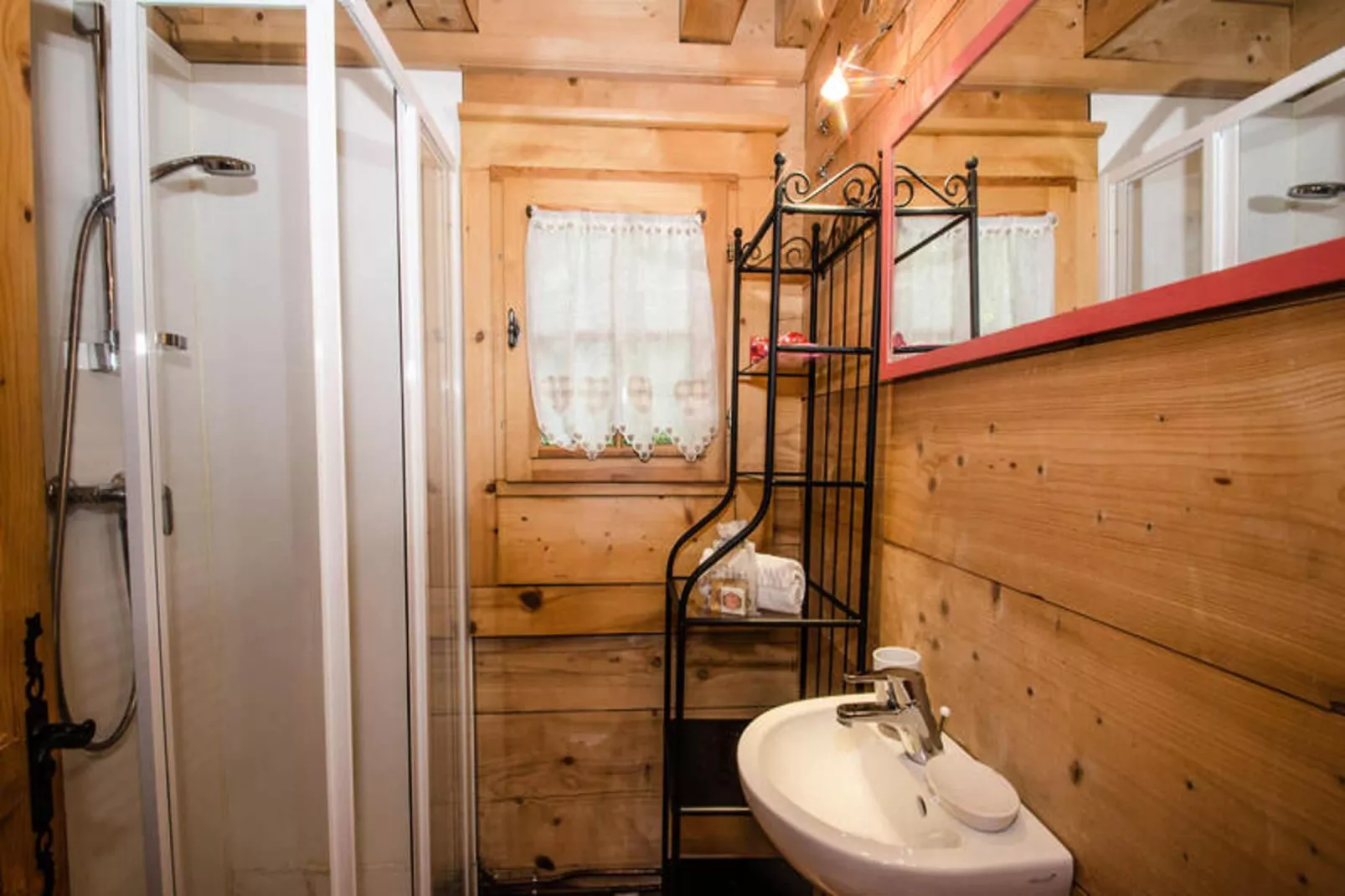 Résidence Sepia-Badkamer