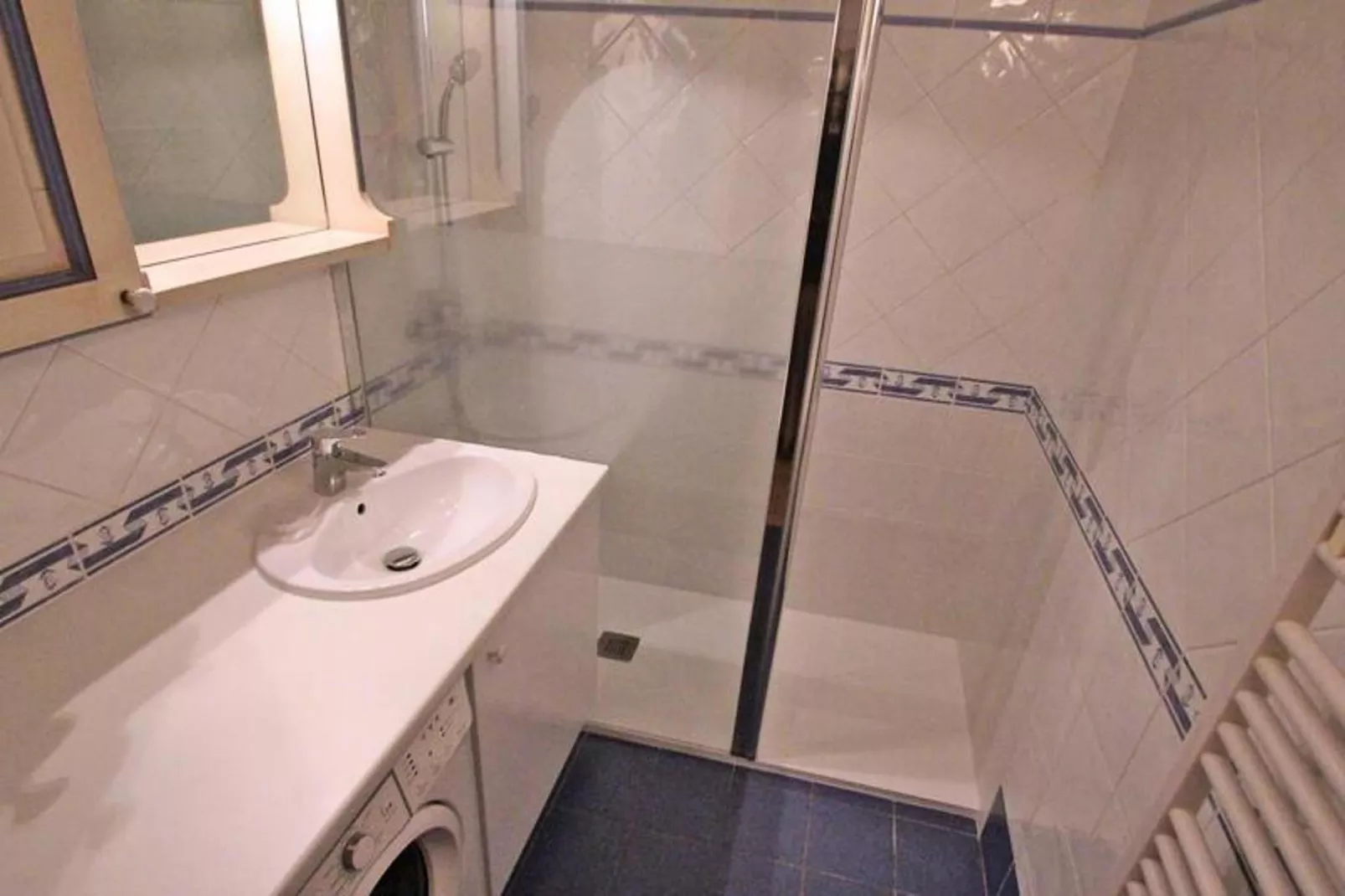 Résidence Port Marine-Badkamer