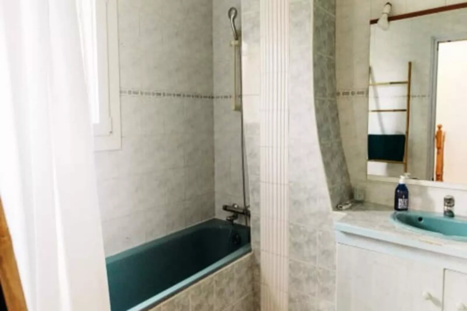 Villa Avec Piscine Proche De La Rivi&egrave;re !-Image-tags.