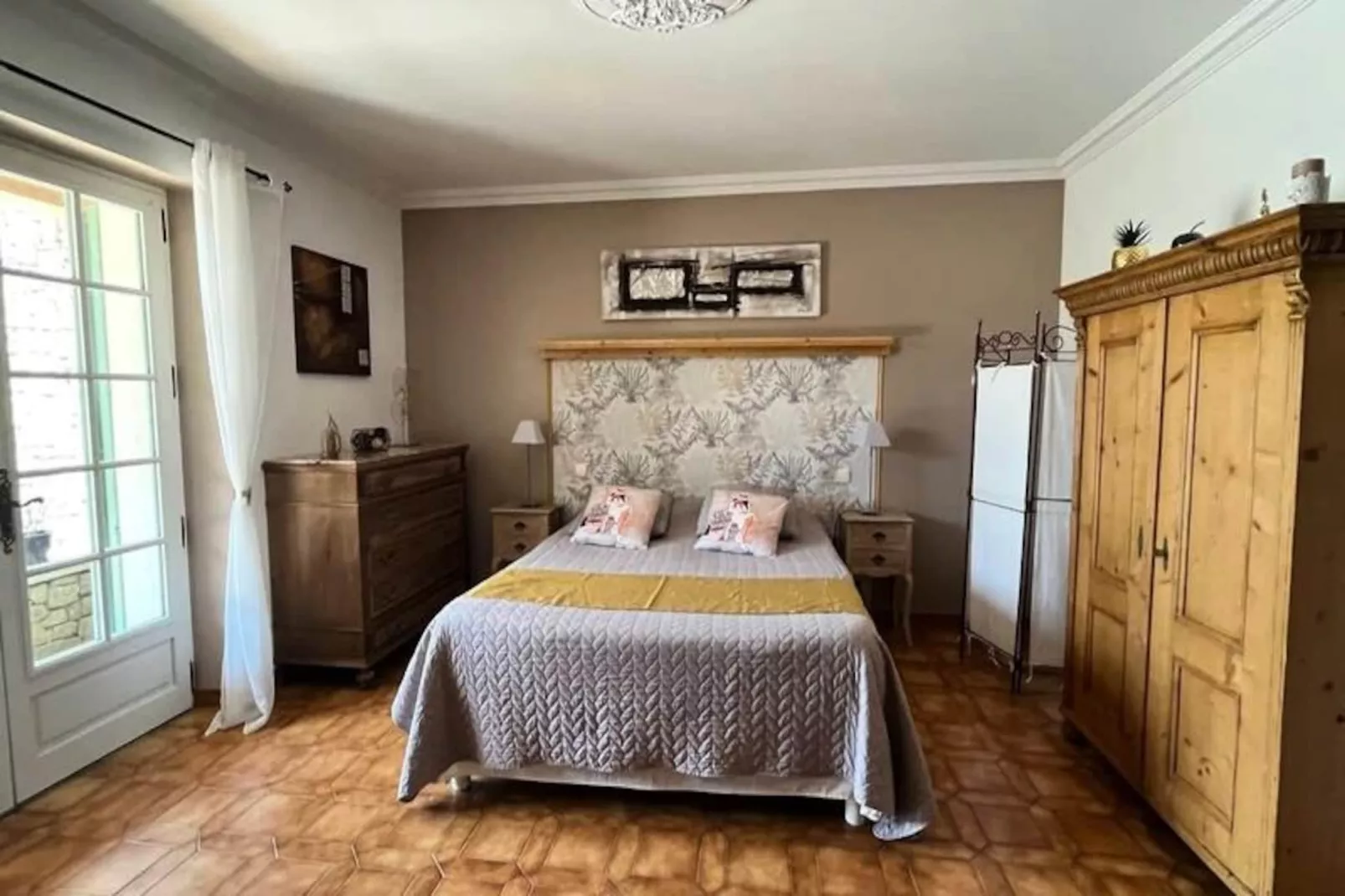 84a - "mas D'elise", Magnifique Villa Avec Piscine Au C&oelig;ur Du Luberon-Image-tags.