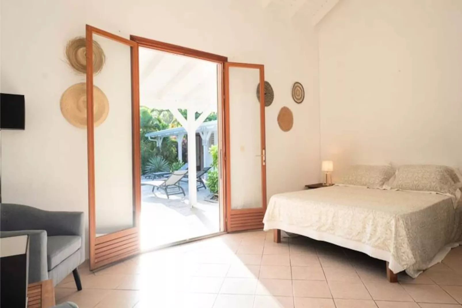 Villa Secr&egrave;te-Image-tags.