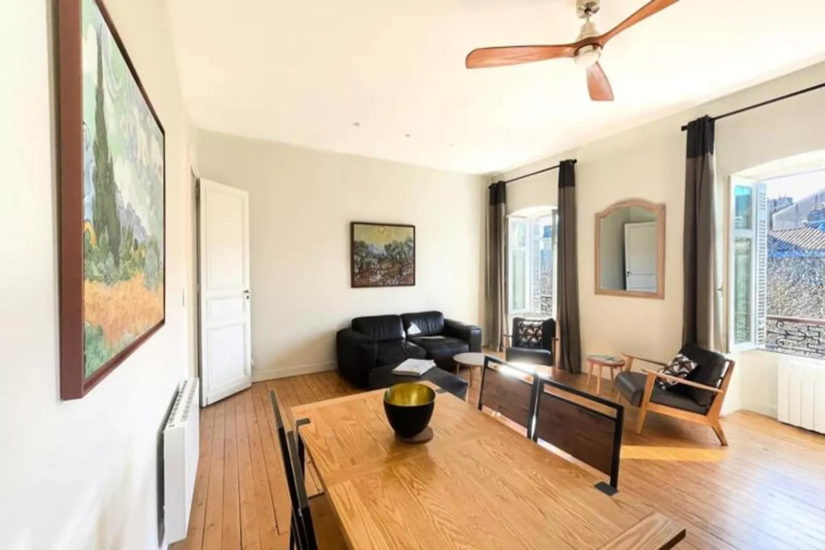 Magnifique Et Lumineux T3 De Charme Aux Quinconces Id&eacute;al Pour 4 Personnes-Buitenkant zomer