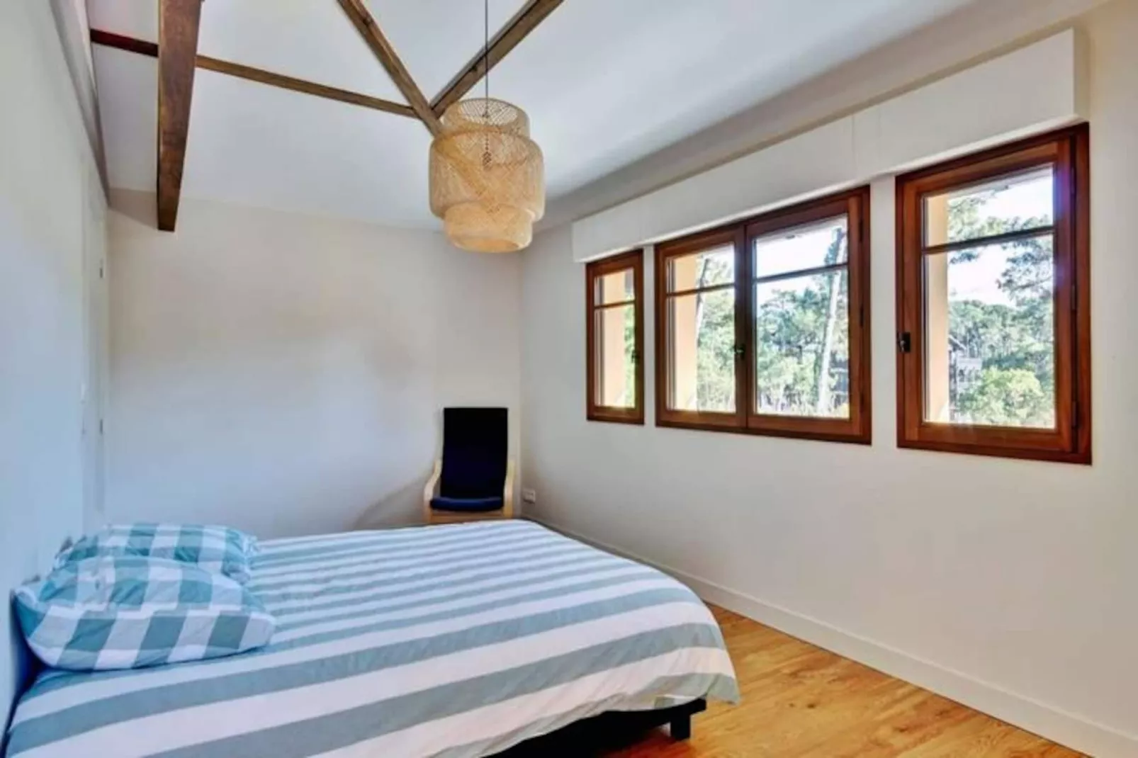 Splendide Villa De 400m2 Pour 12 Personnes, Acc&egrave;s Priv&eacute; &agrave; La Plage Au Pyla-Image-tags.