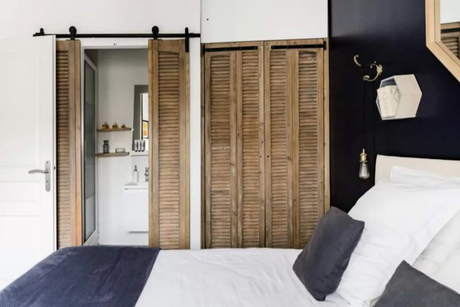 Les Toits De L'argenterie - Image-tags.