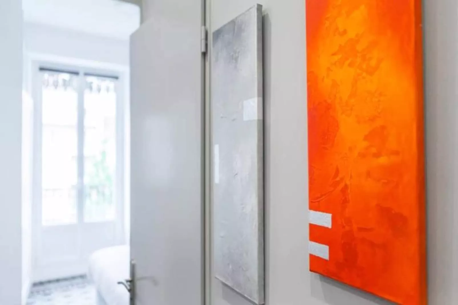 | Le Jaur&egrave;s 🍊| T2 Tout &eacute;quip&eacute; | Balcon, Wifi-Overloop