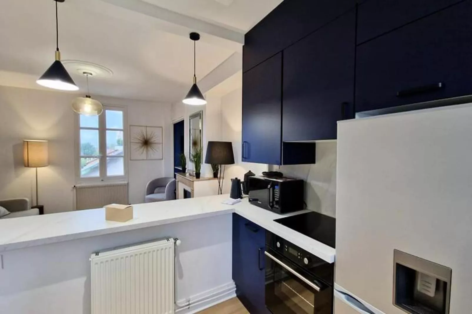 | Le Blue Revol  💡| R&eacute;nov&eacute;, Tout &eacute;quip&eacute;-Keuken