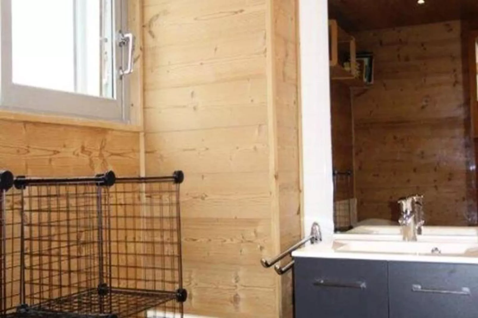 Résidence Grand Sablat B-Badkamer