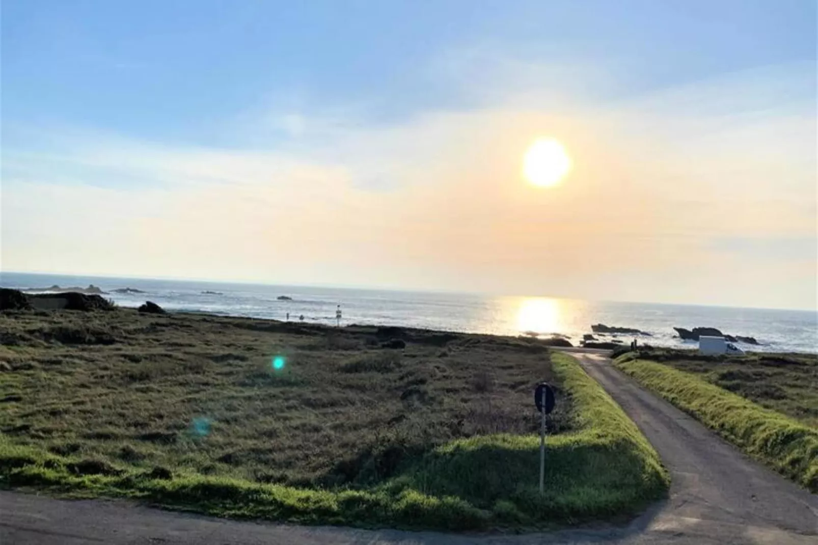 Résidence Er Palouen-Uitzicht zomer