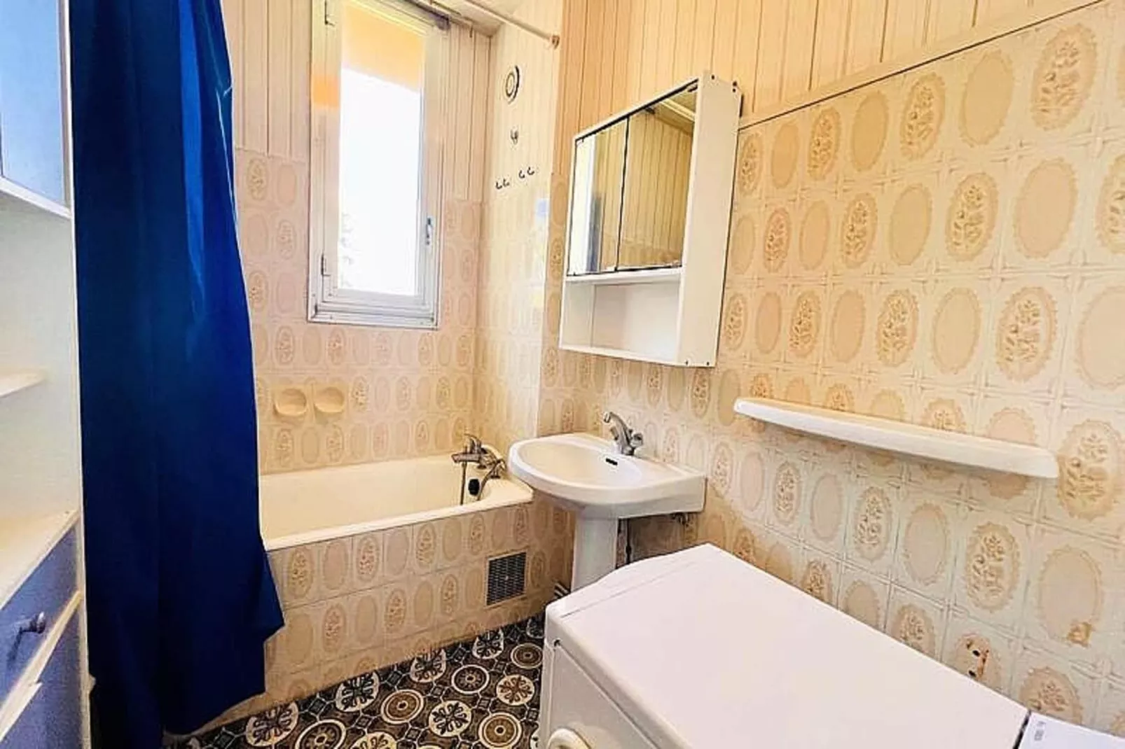 Résidence Le Mane-Badkamer