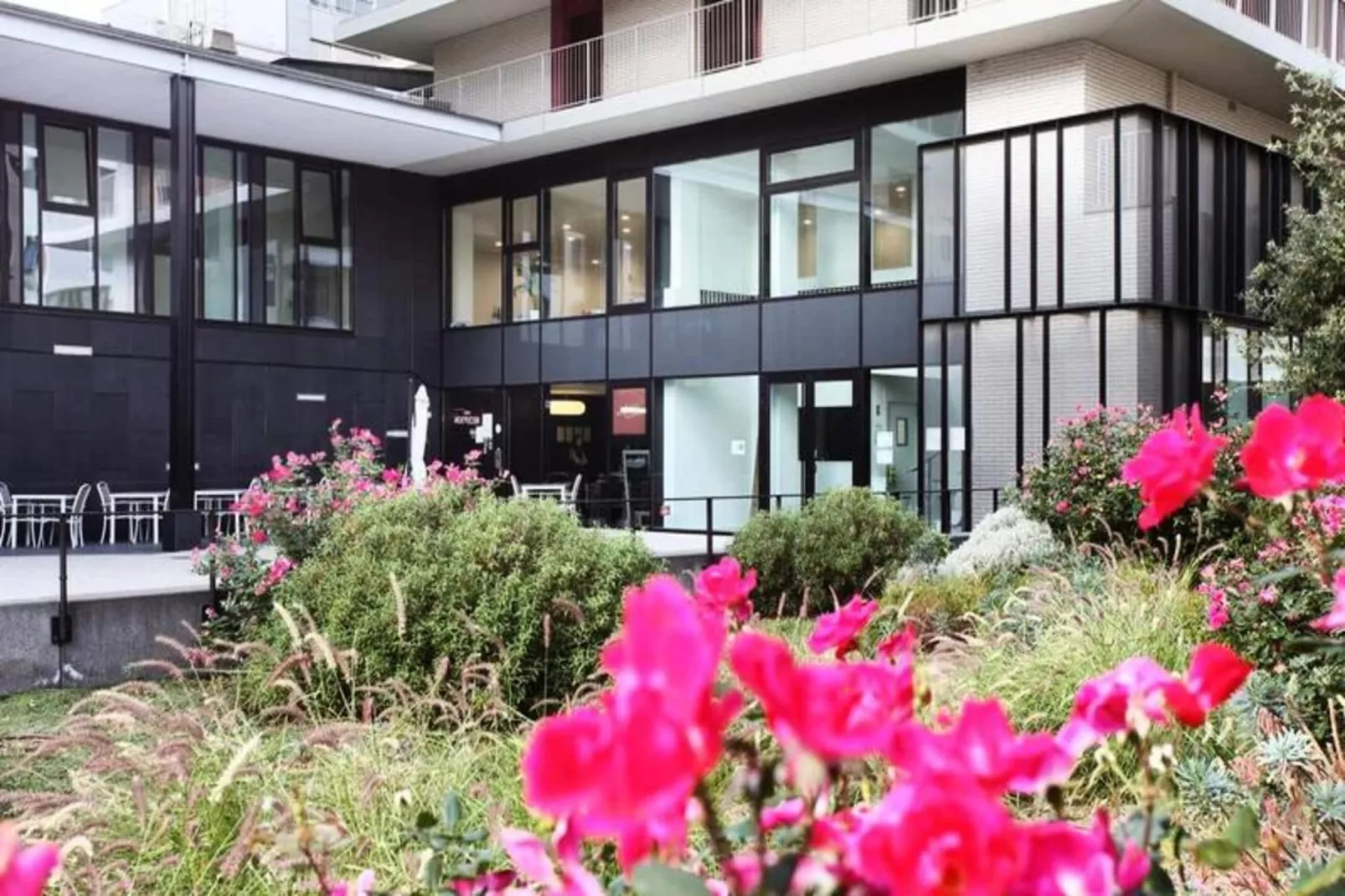 Appart'hôtel Odalys Confluence-Buitenkant zomer