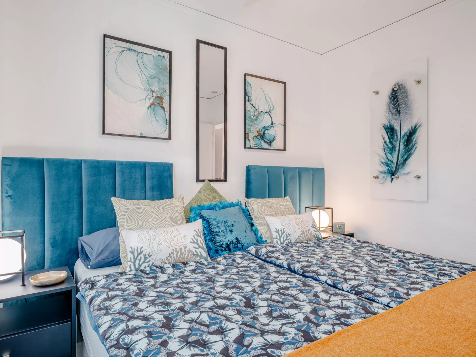 Residencia La Perla-Binnen