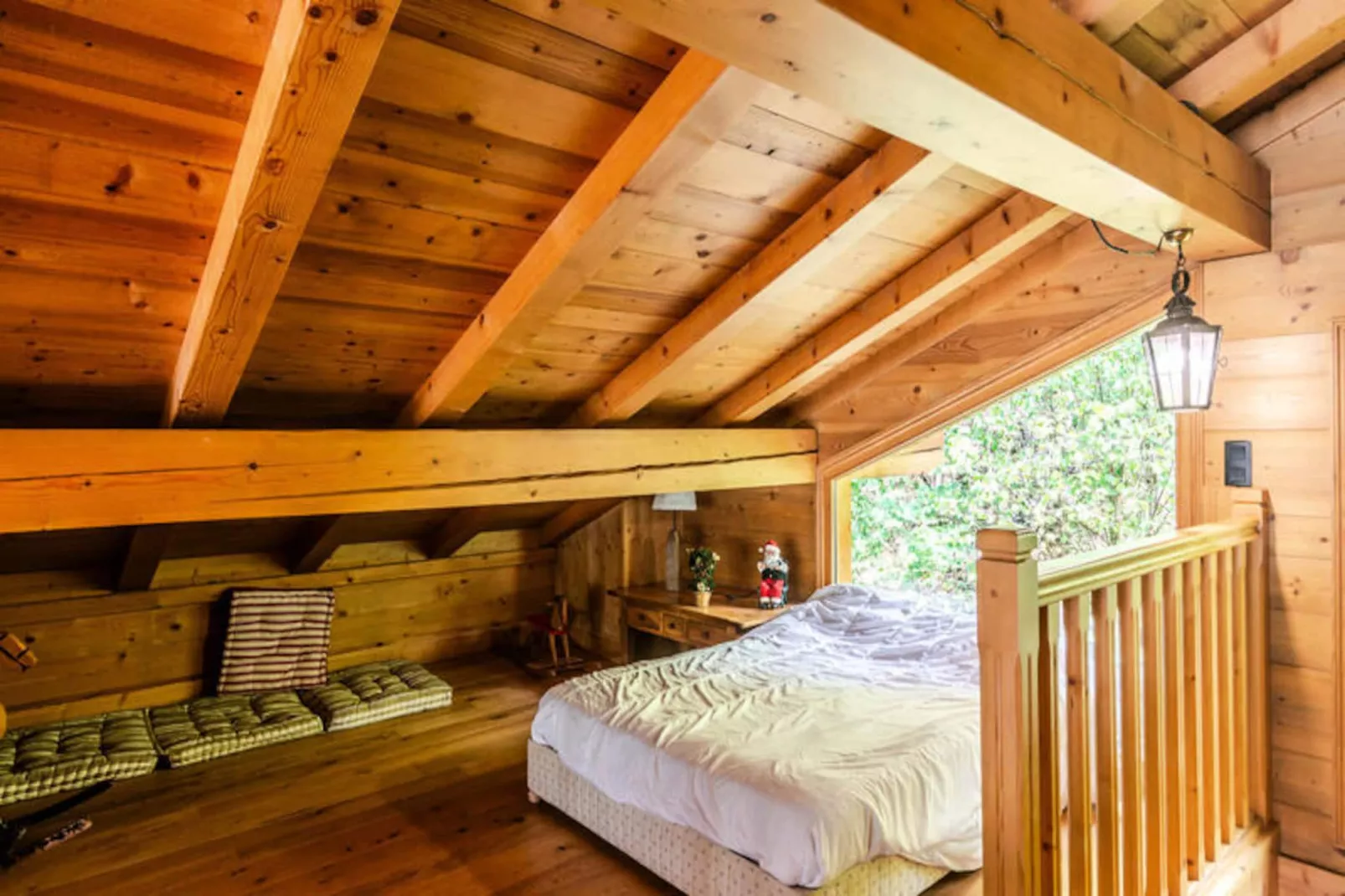 Chalet As De Coeur-Image-tags.