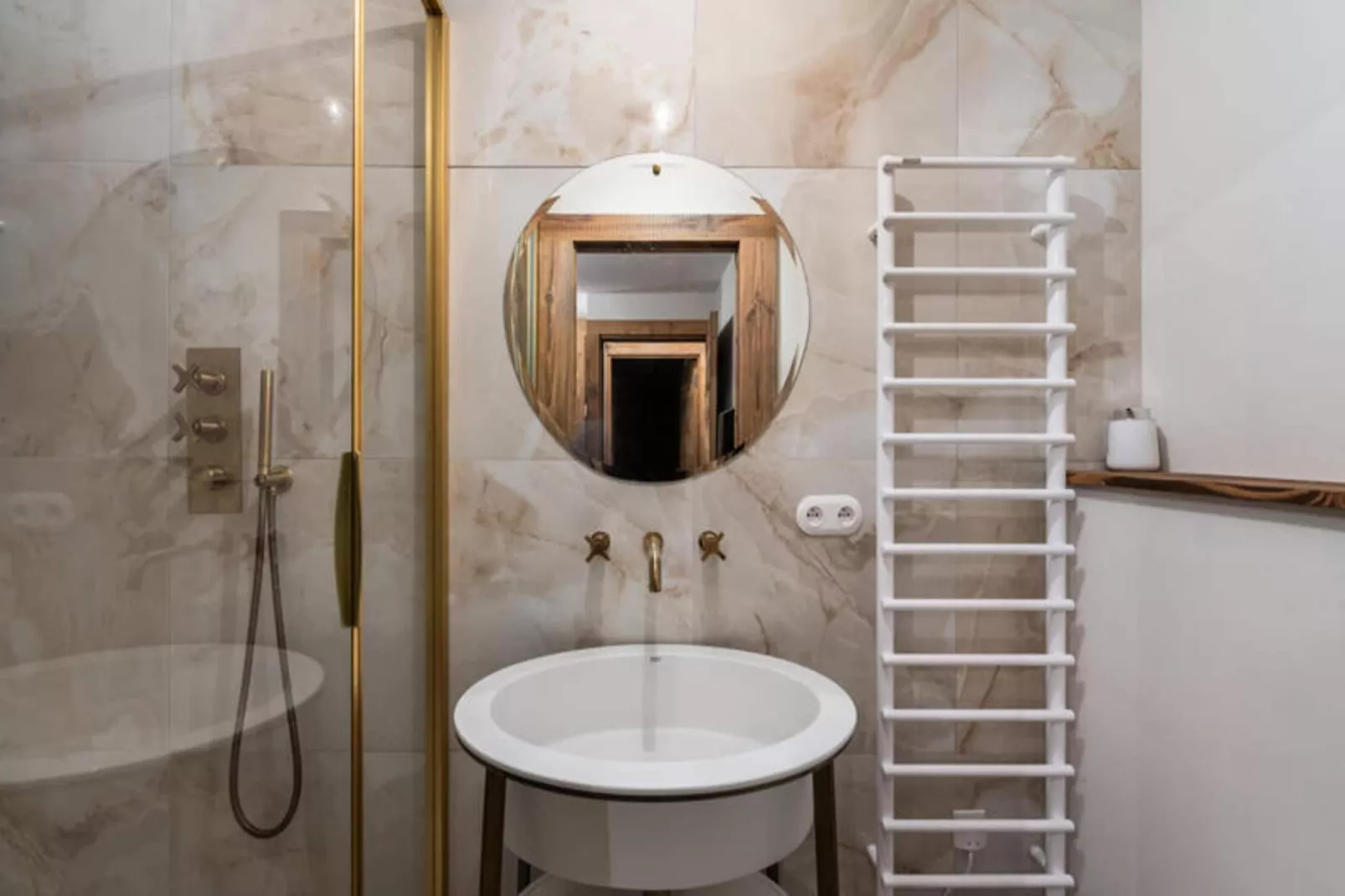 Résidence Callista-Badkamer