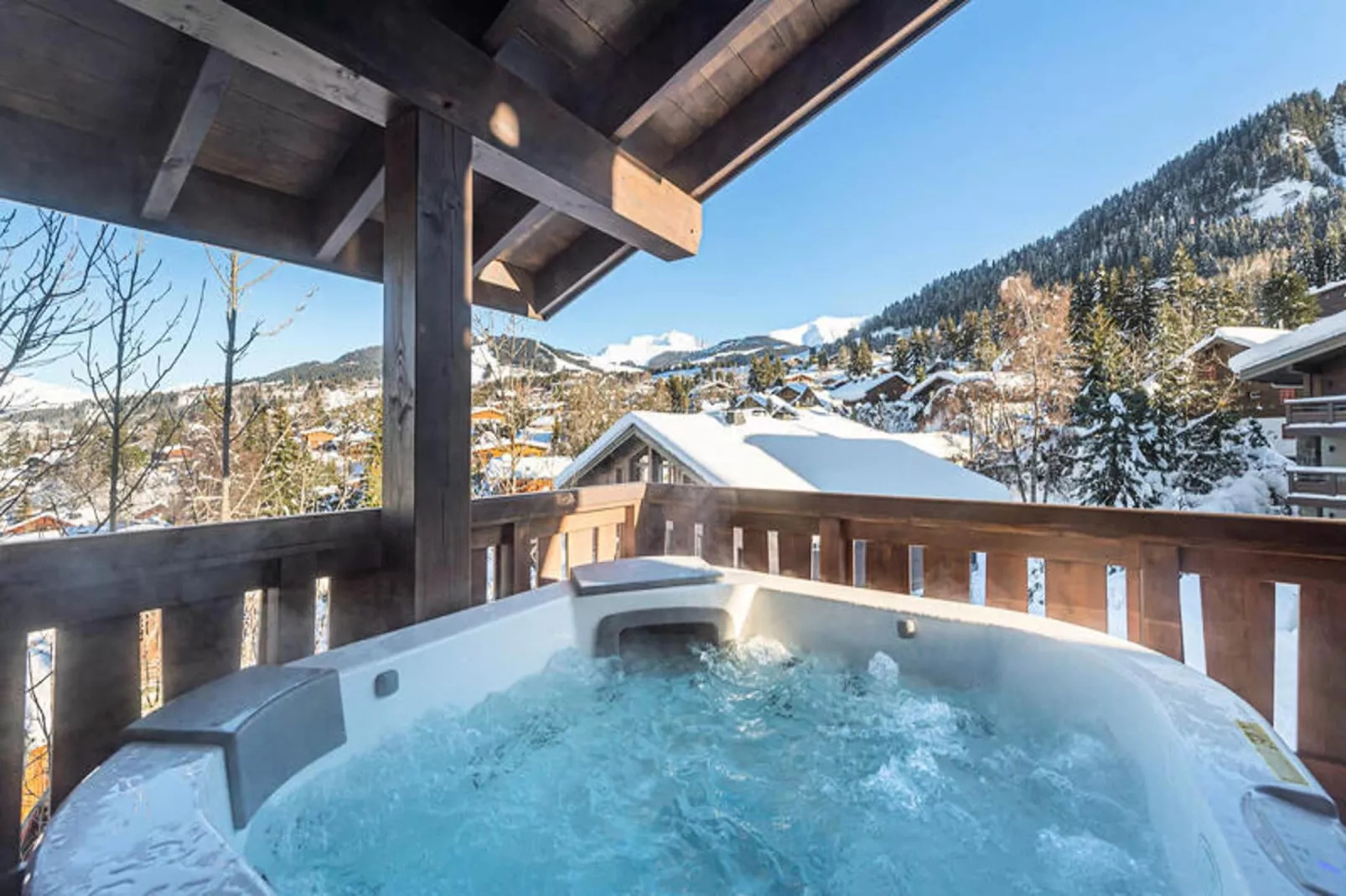 Résidence Stallion D-Buitenkant zomer