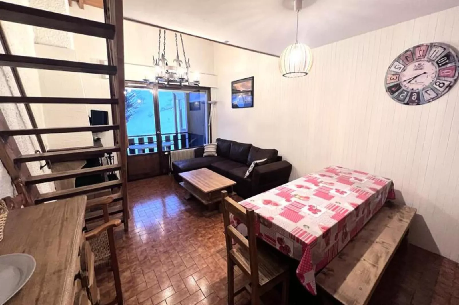 Résidence Les Aigles 1-Woonkamer