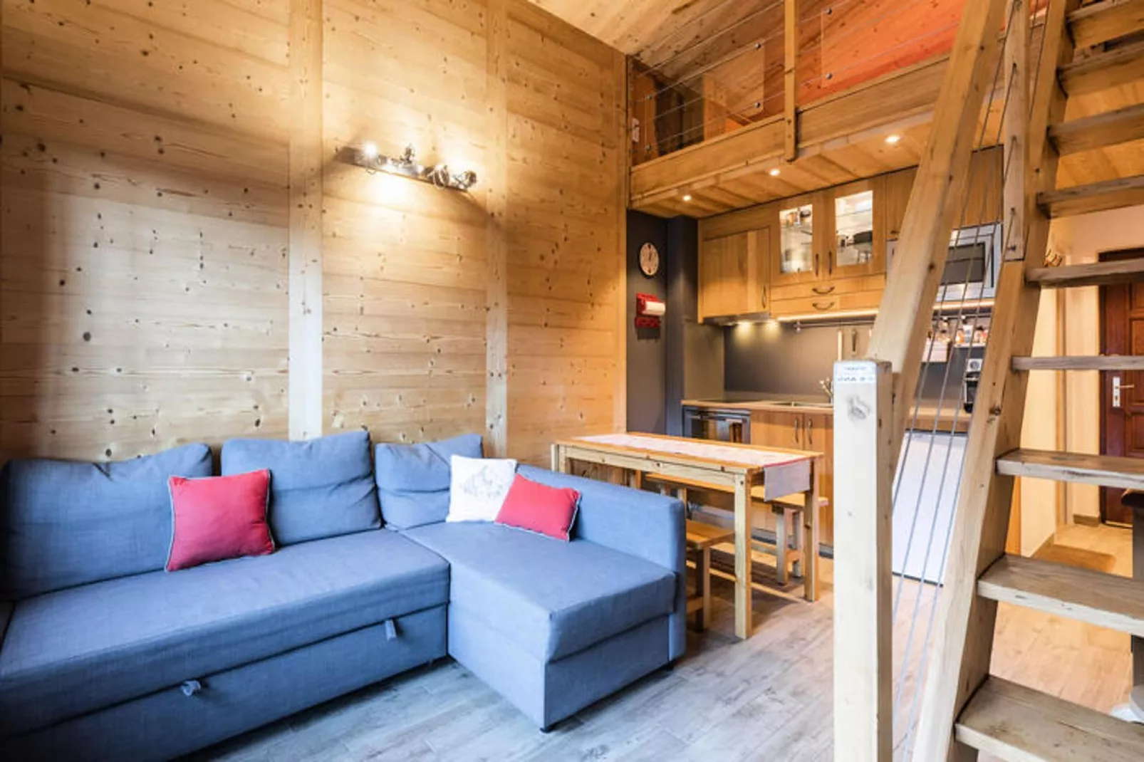 Résidence Balme I-Buitenkant zomer