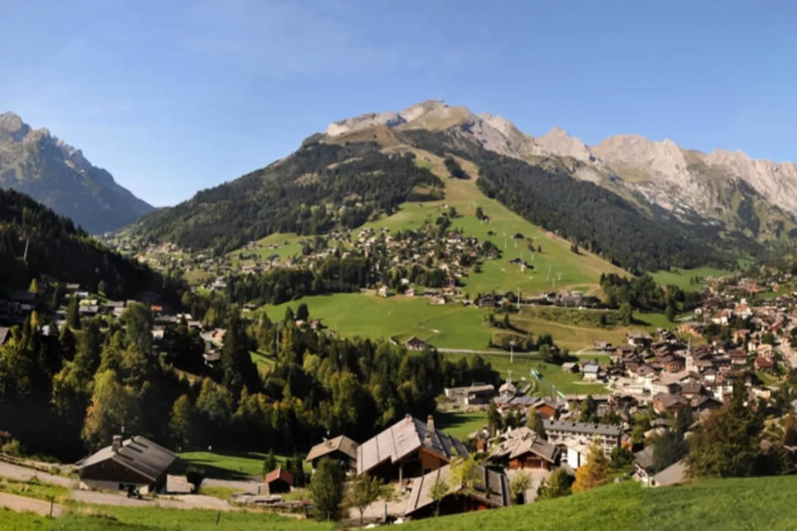 Appartements à La Clusaz-Uitzicht zomer