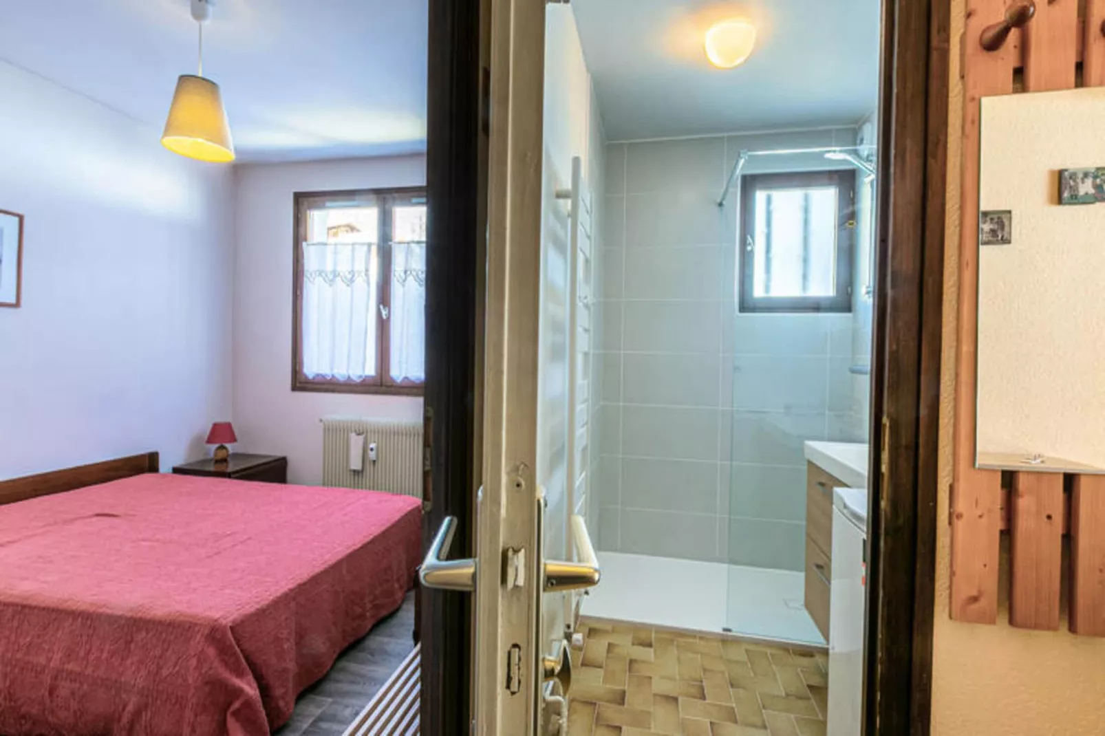 Résidence Mont-fernuy-Badkamer