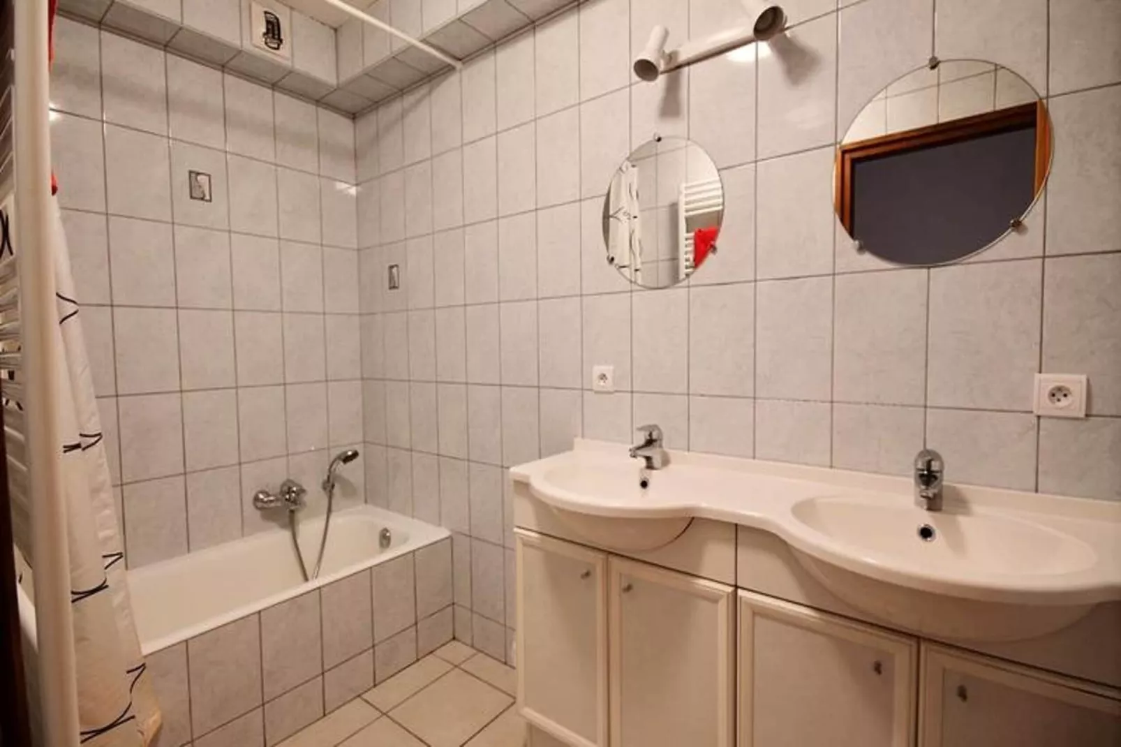 Appartements à Morzine-Badkamer