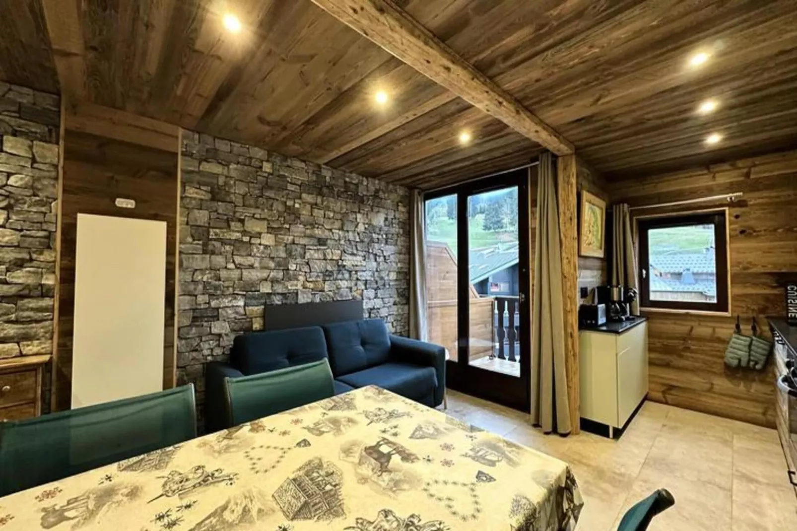 Résidence Arcades-Buitenkant zomer