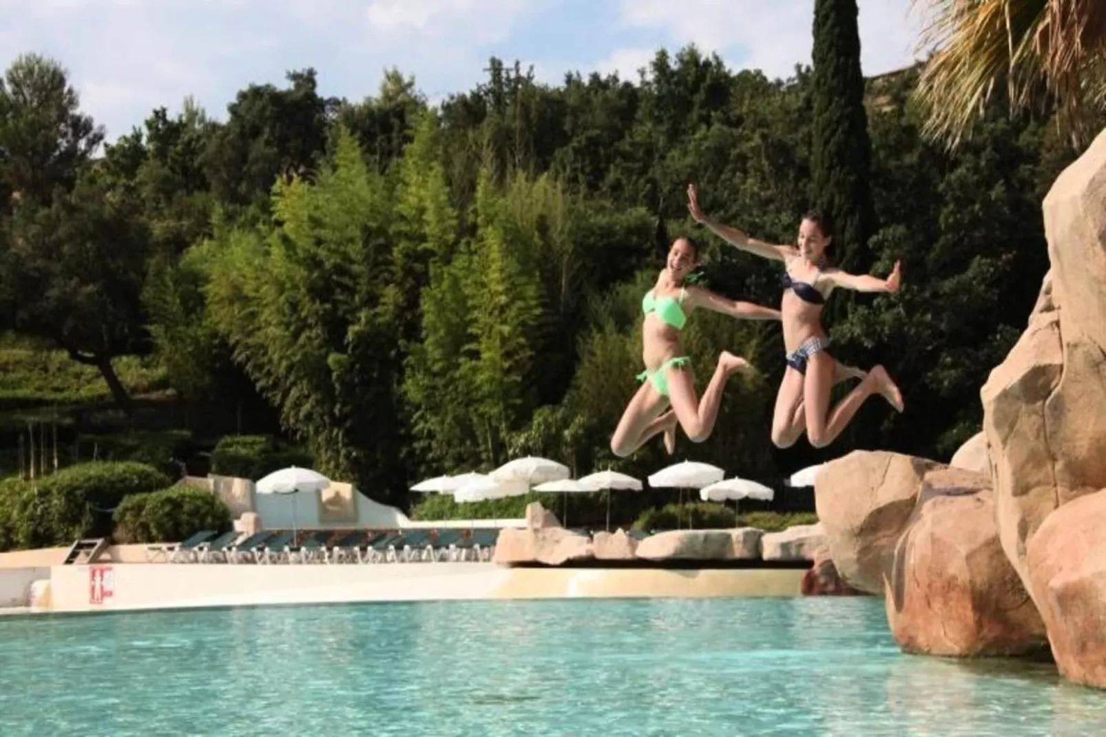 Les Appartements aux Restanques du Golfe de St Tropez - maeva Home-Buitenkant zomer