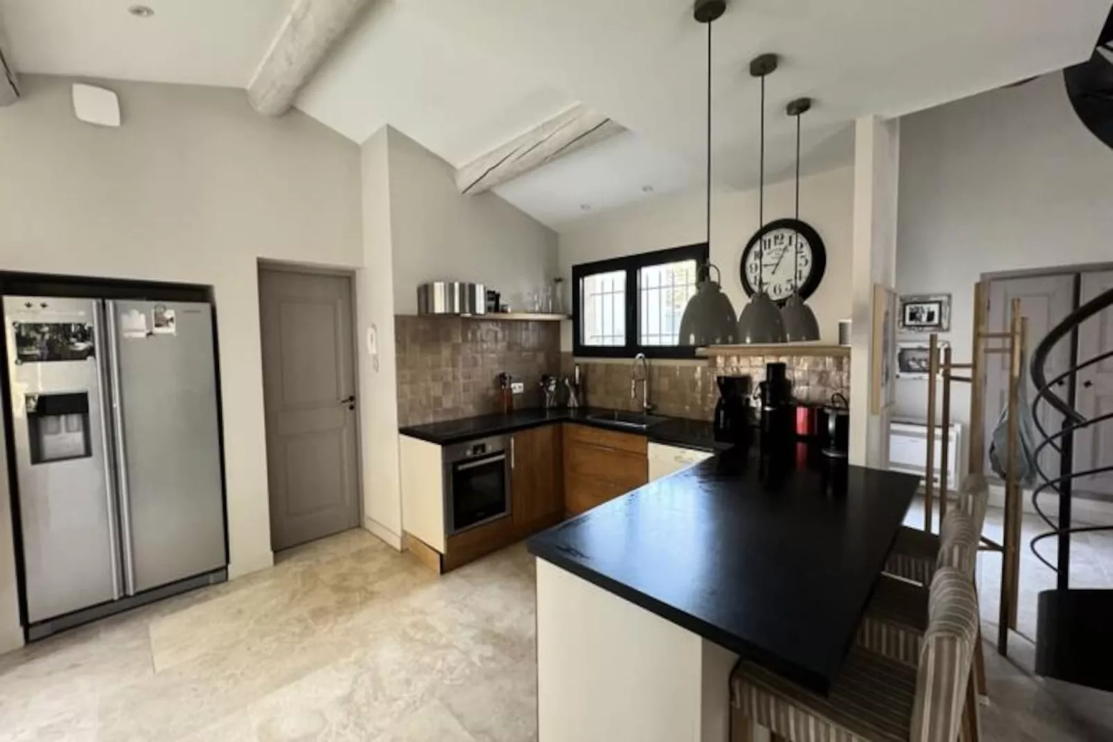 Bastide Blanche : Votre &eacute;vasion En Provence-Image-tags.