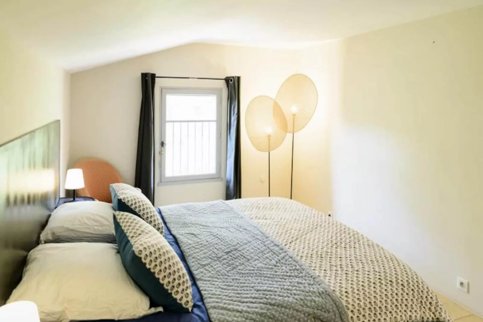 Les Gardis, Votre Refuge Id&eacute;al En Provence.-Image-tags.