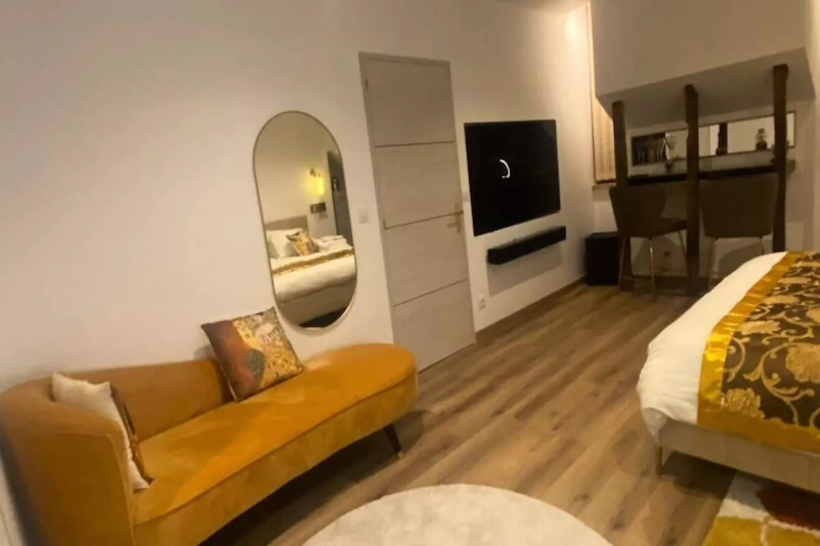 19a - Le Septi&egrave;me Ciel, Cocoon Lover-Image-tags.