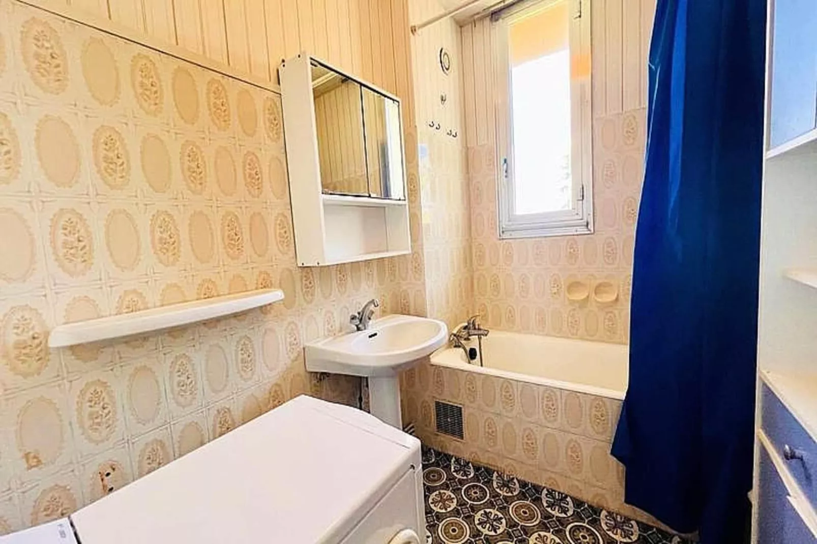 Résidence Le Mane-Badkamer