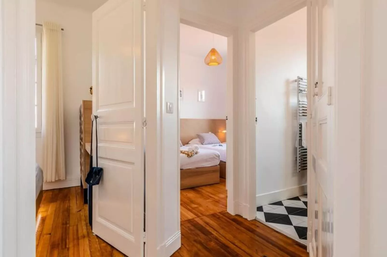 Superbe Appartement Plein De Charme Avec Balcon, 2ch, &agrave; 5min De La Plage-Slaapkamer