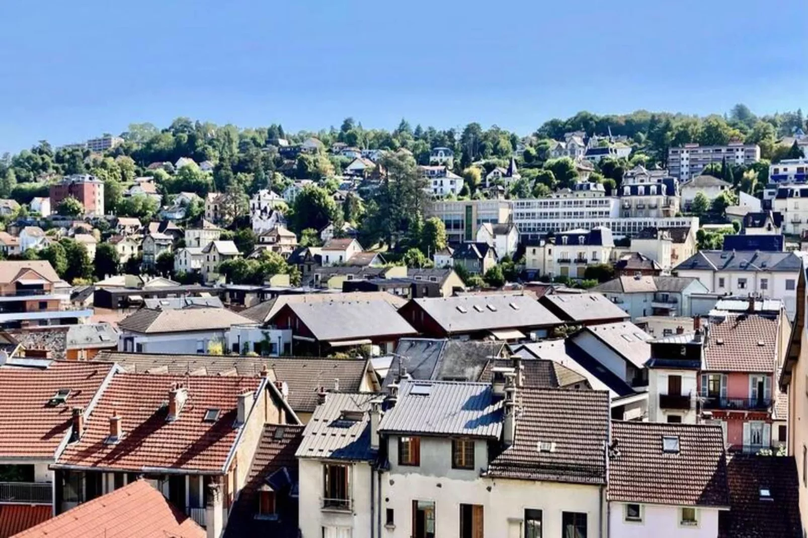 Résidence Le Constellation-Uitzicht zomer