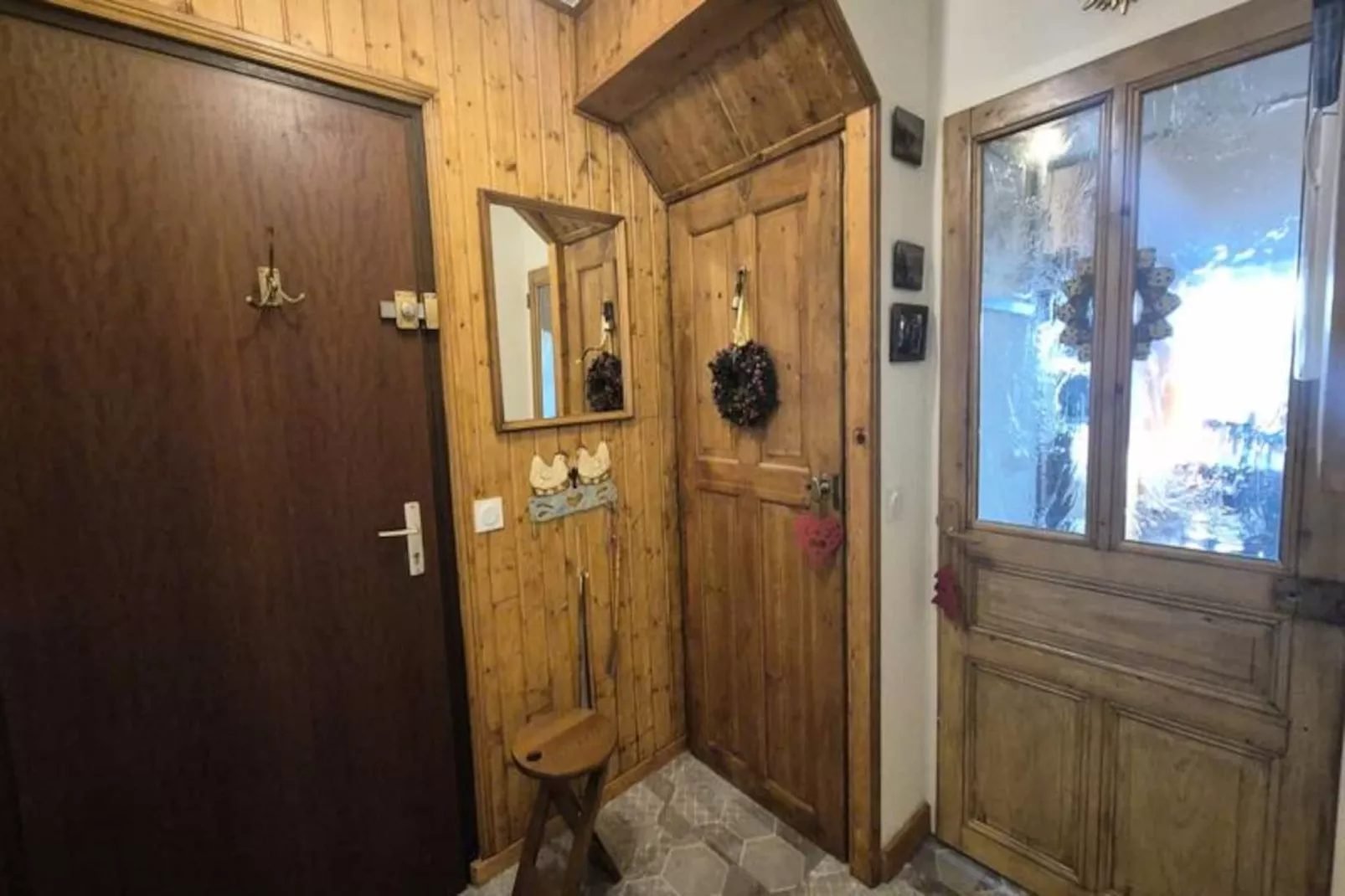 Appartement Familial Au Revard, Vue Sur Le Jardin D'enfant Et Pistes-Image-tags.