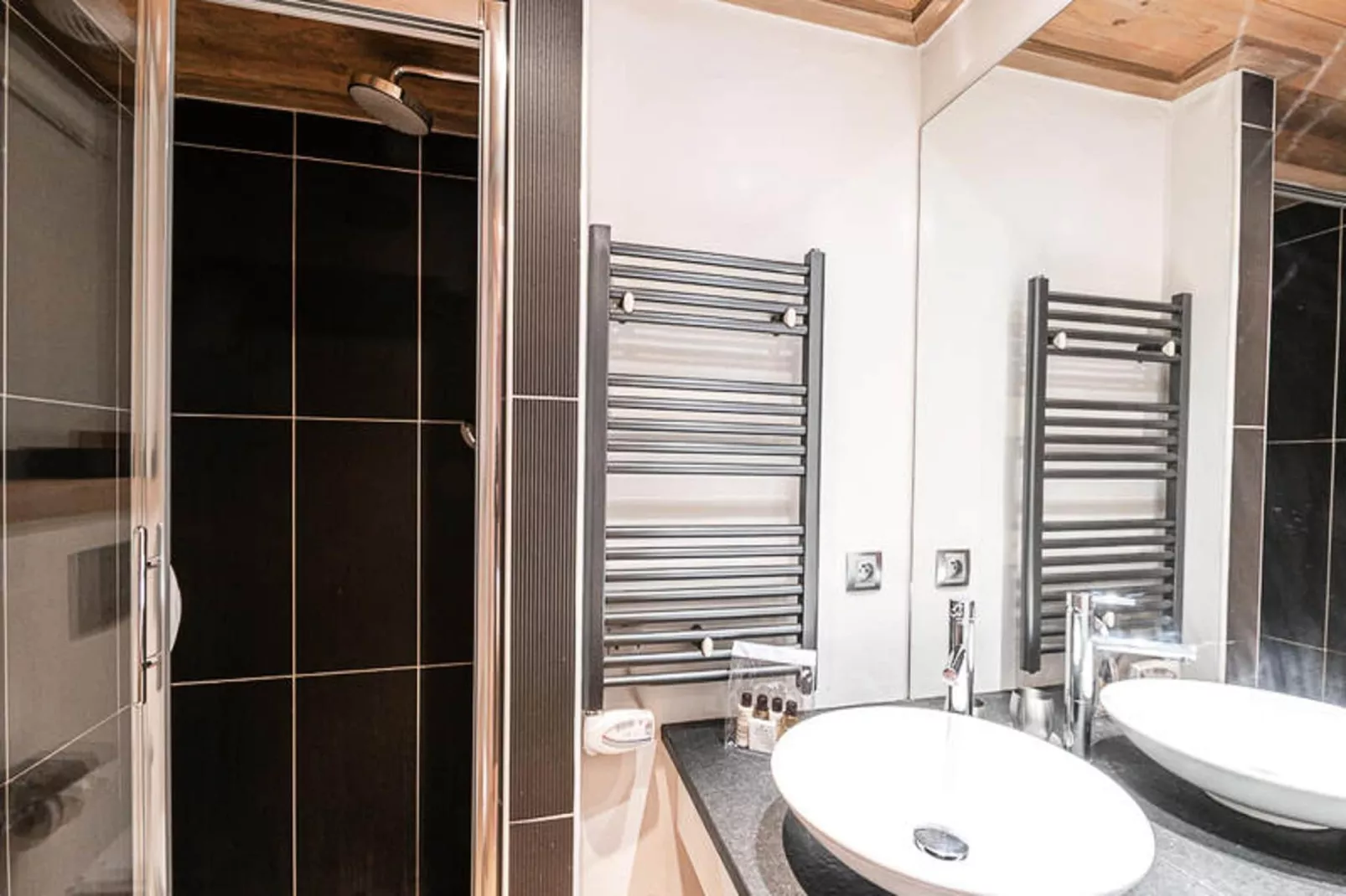 Résidence Hameau De La Blaitiere-Badkamer