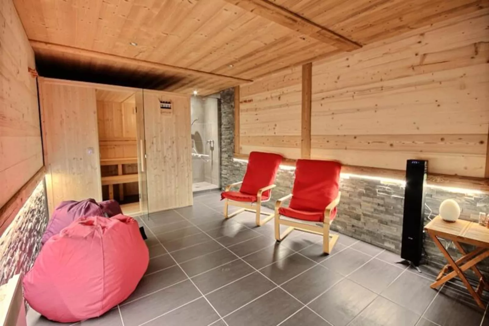 Chalets à Morzine-Image-tags.