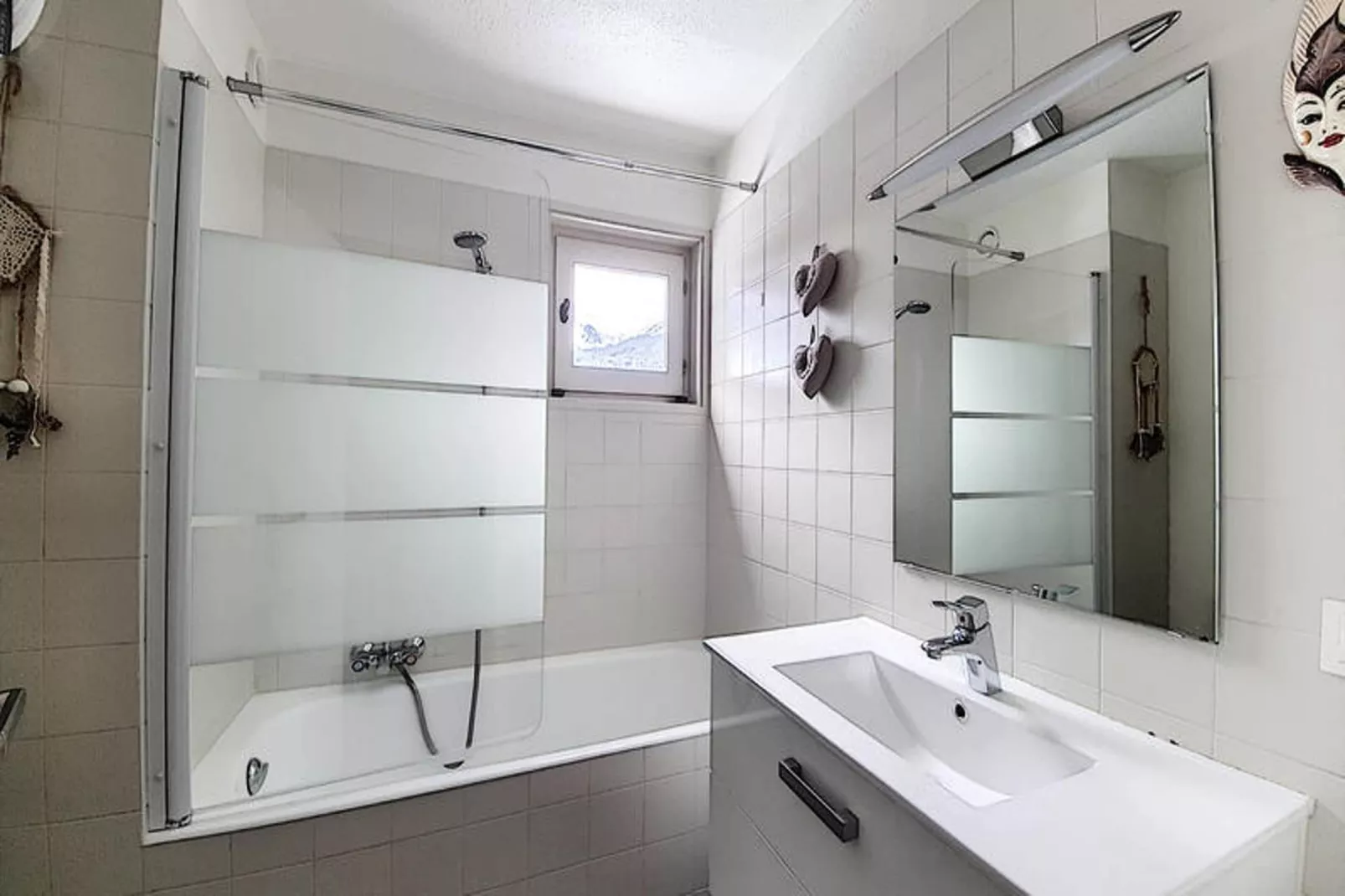 Studio à Saint Jean d'Aulps-Badkamer