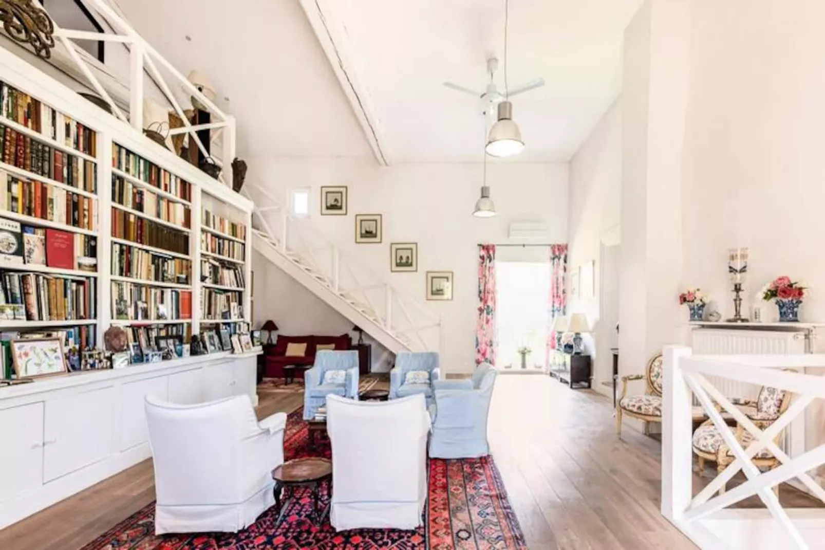 Maison De Famille En Provence-Image-tags.