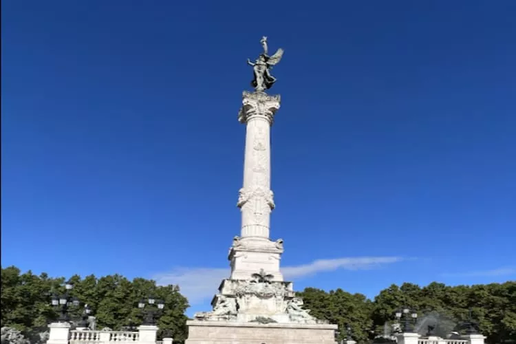 Magnifique Et Lumineux T3 De Charme Aux Quinconces Id&eacute;al Pour 4 Personnes-Gebieden zomer 5km