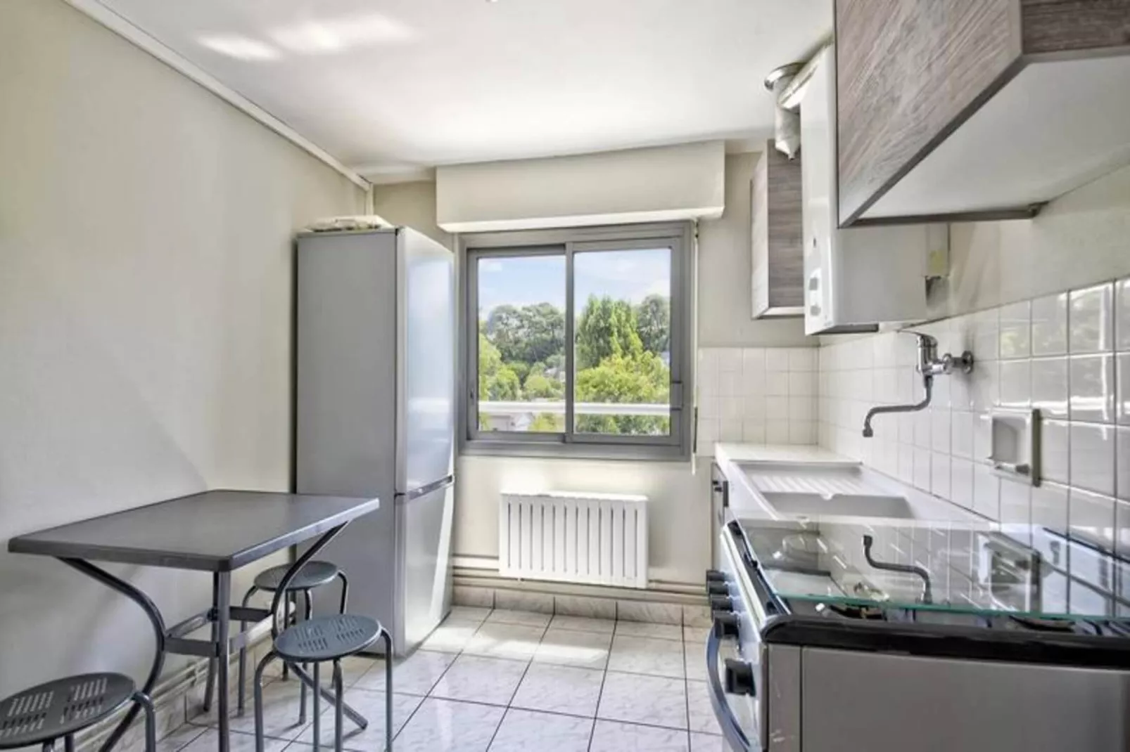 Résidence La Roseraie-Buitenkant zomer