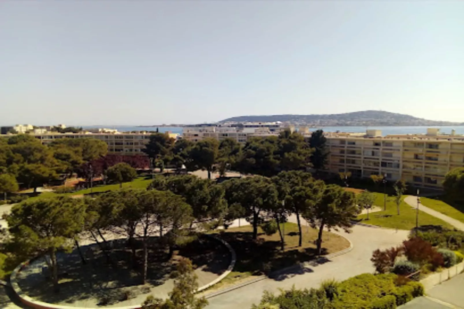 Résidence les Hauts de Balaruc - maeva Home-Buitenkant zomer