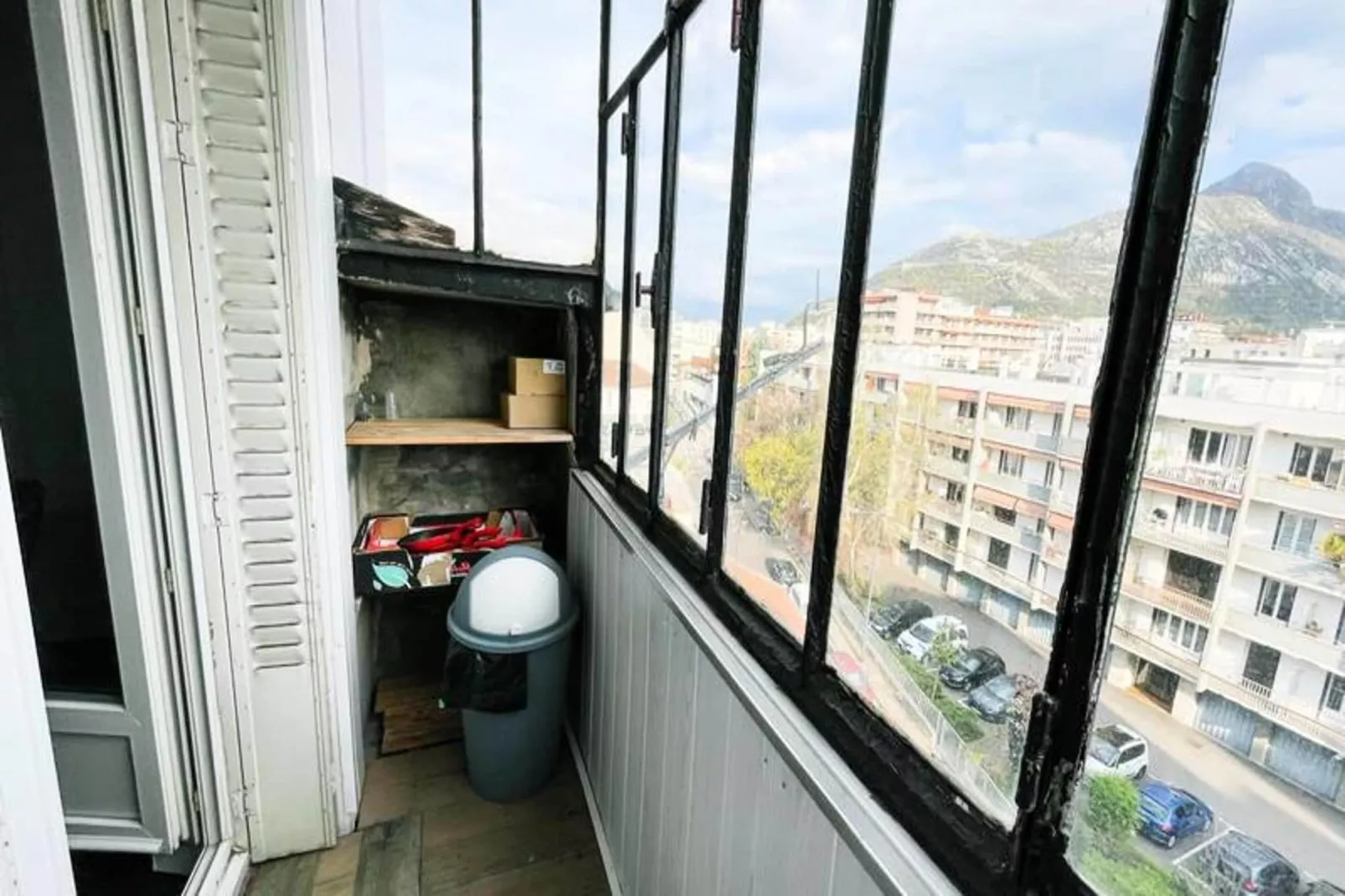 Pretty Light In Grenoble ☀ T2-Overloop