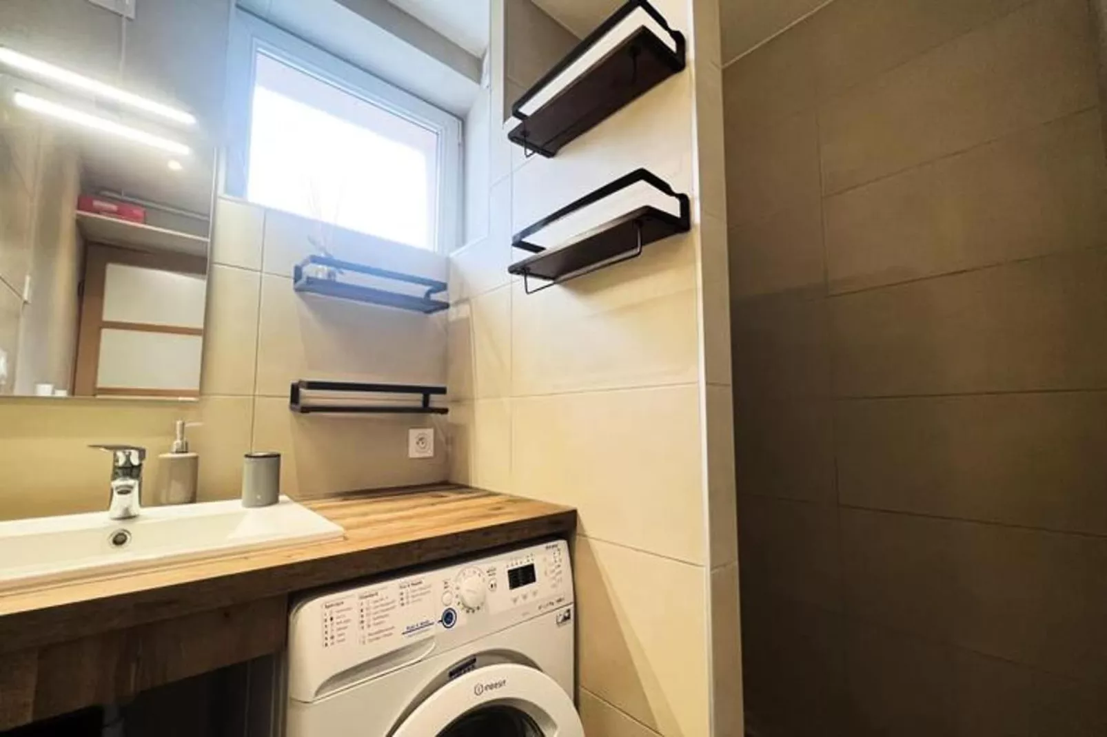 Le  Lumineux Et Confortable T4 Avec Vue🏔  - Alli&eacute;s-Badkamer