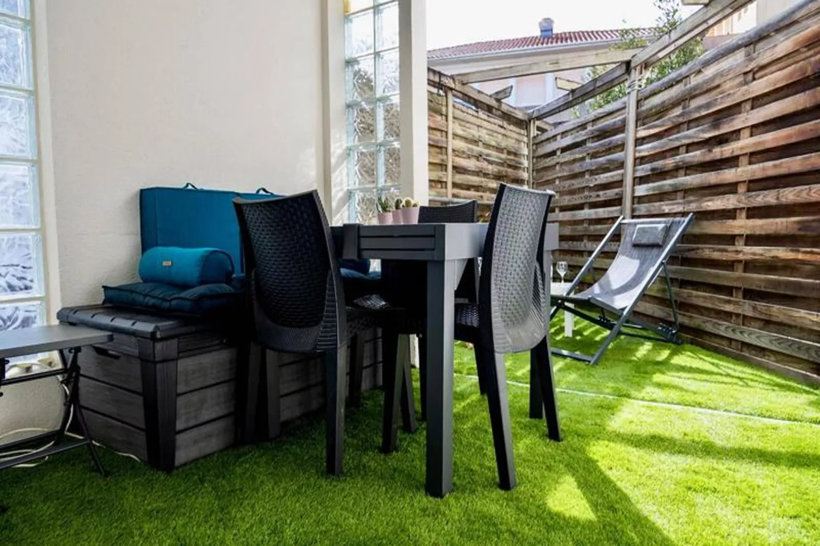 Résidence Du Centre-Tuinen zomer