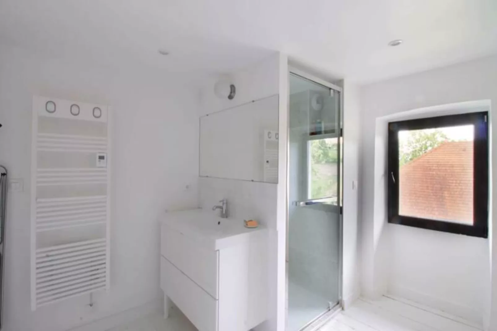 Maison Familiale, Cadre Paisible Et Piscine !-Image-tags.