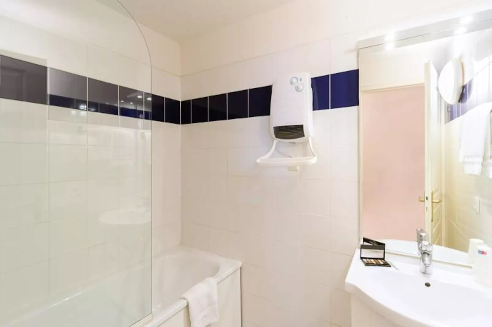 Résidence Garden & City Evian les Bains - Lugrin***-Image-tags.